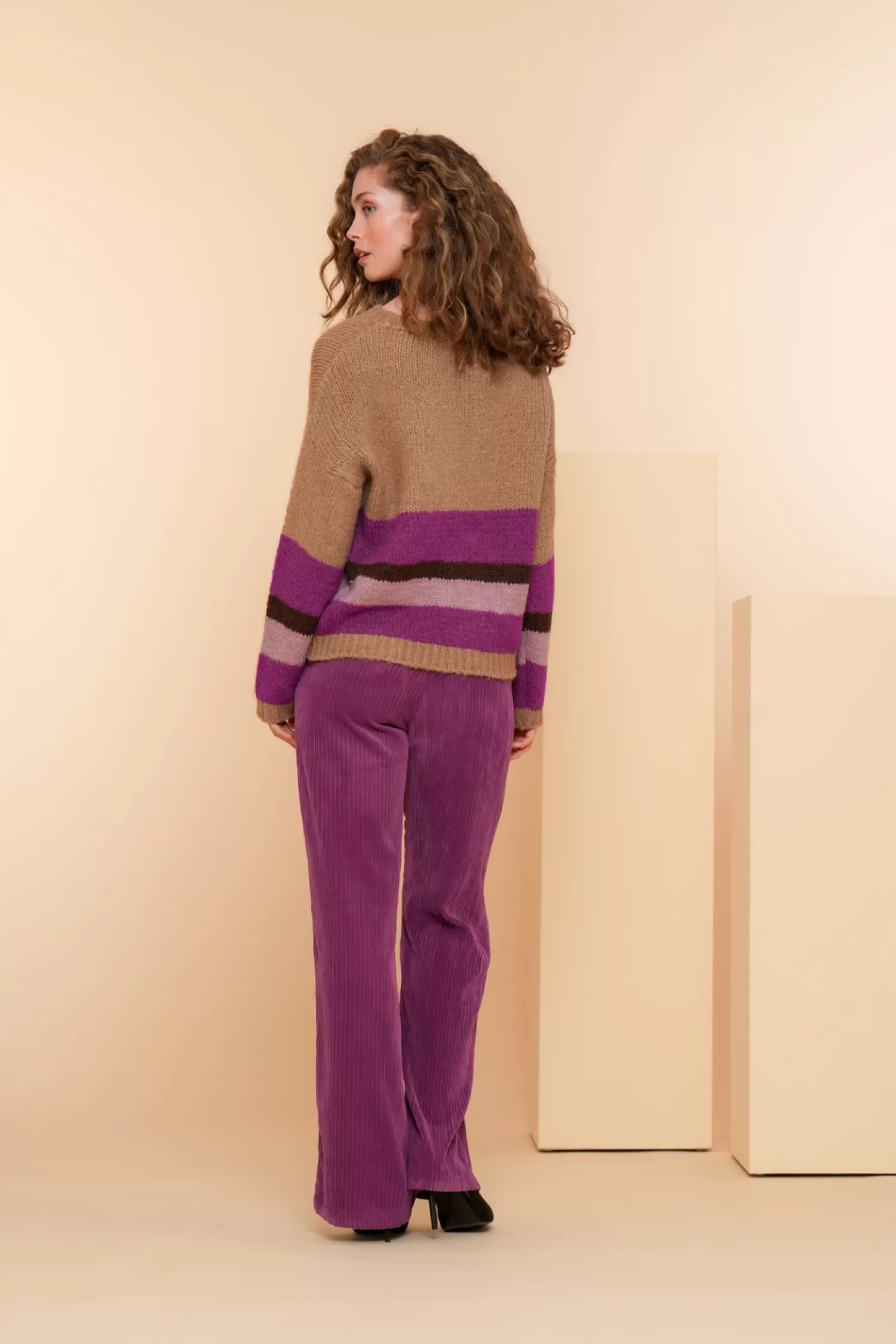 geisha_dames_gebreide_trui_met_streep__4.webp Geisha Fashion Truien & Vesten*Geisha Dames Gebreide Trui Met Streep 44576-70 sand