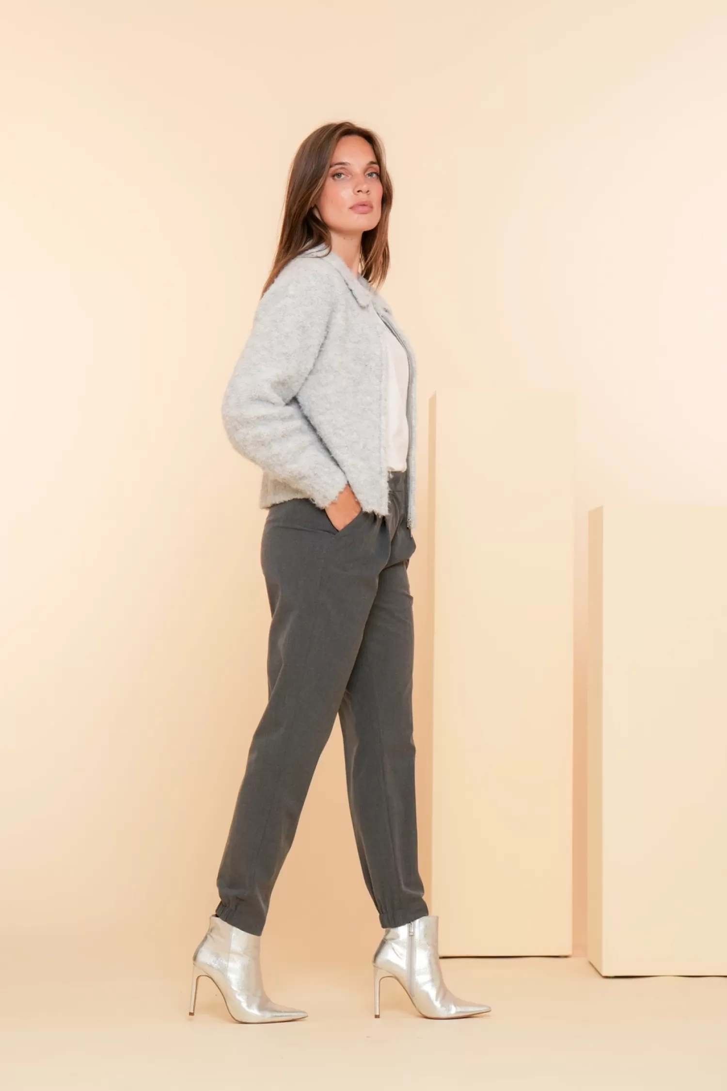 geisha_dames_geplooide_pantalon__4.webp Geisha Fashion Broeken | Denim*Geisha Dames Geplooide Pantalon 41540-10 anthracite