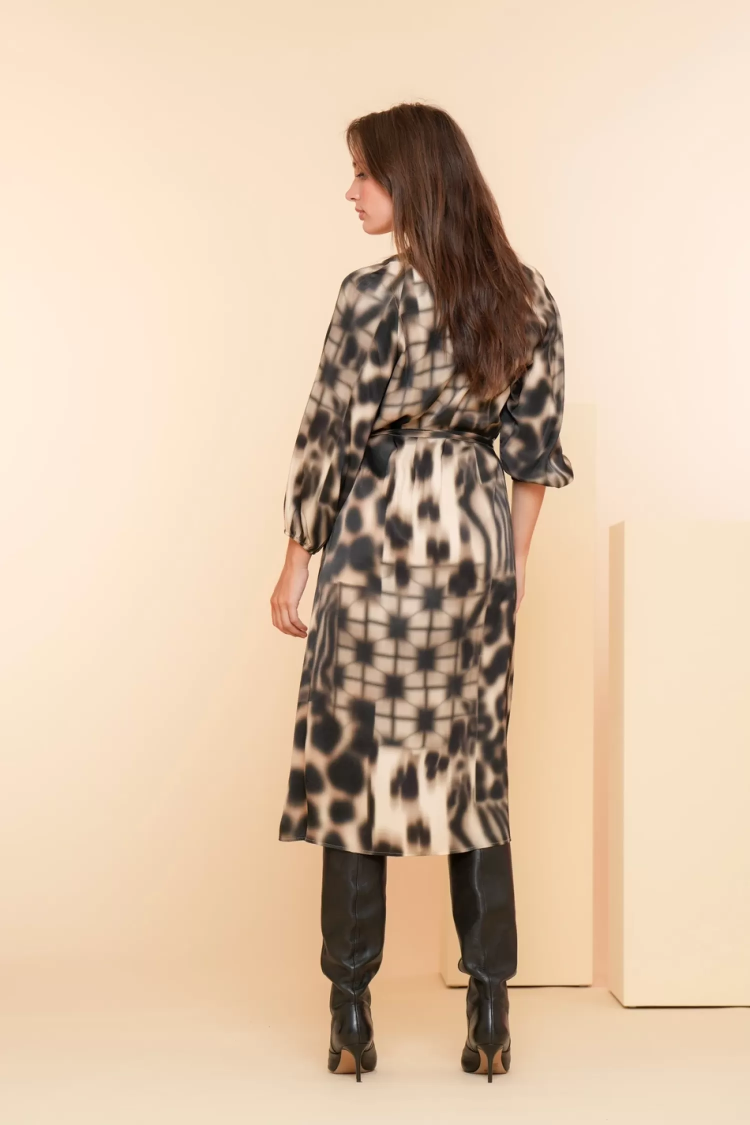 geisha_dames_jurk_met_print__2.webp Geisha Fashion Jurken & Jumpsuits*Geisha Dames Jurk Met Print 47615-20 sand