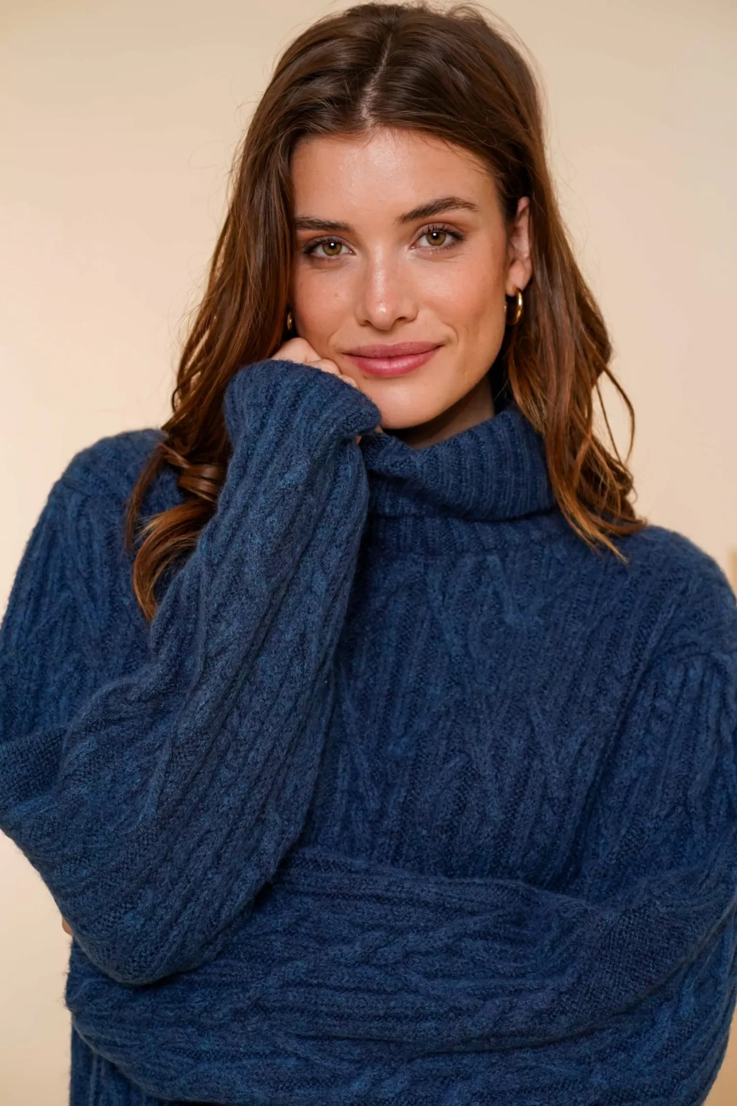 geisha_dames_kabeltrui_met_col__7.webp Geisha Fashion Truien & Vesten*Geisha Dames Kabeltrui Met Col 44593-43 petrol