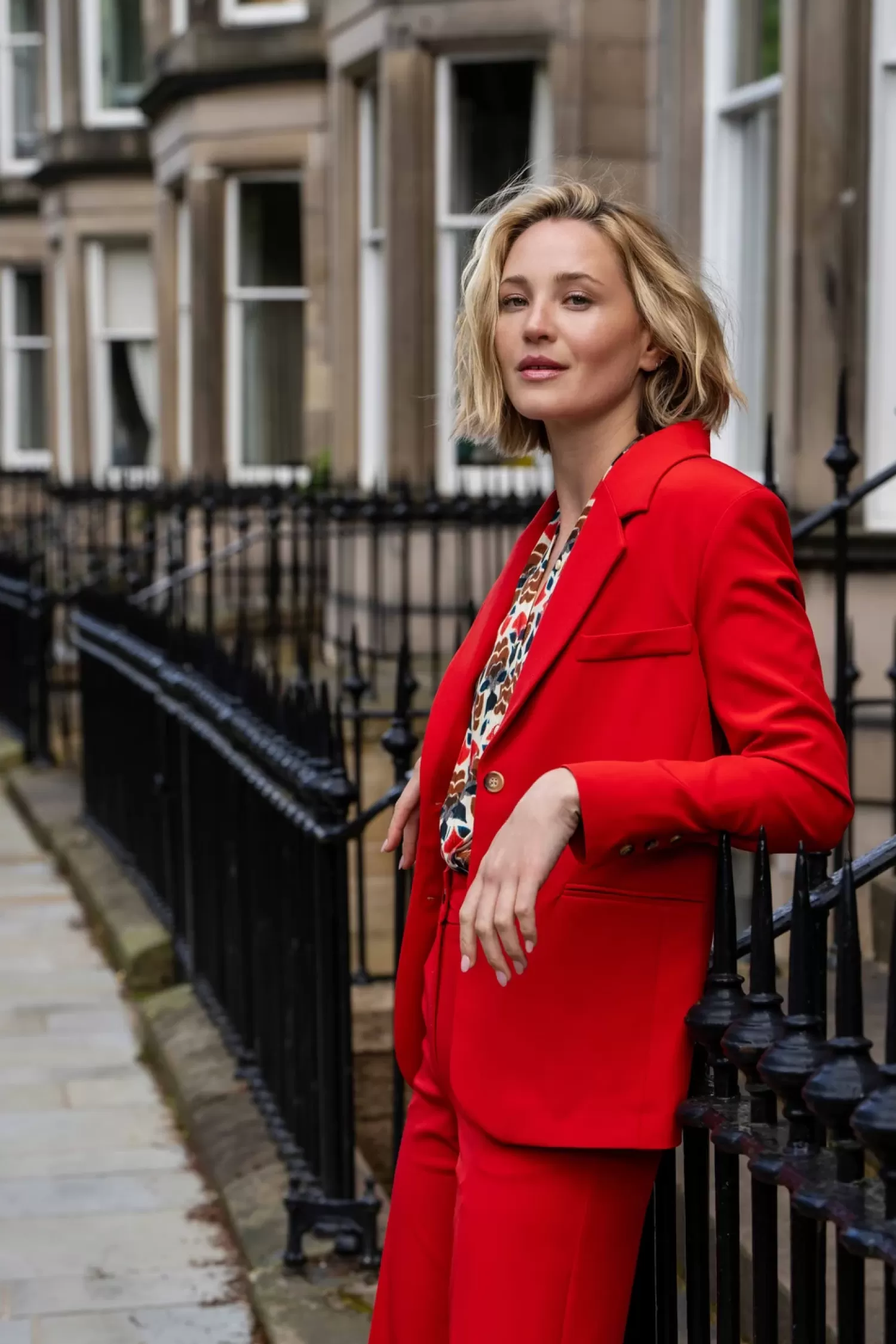 geisha_dames_regular_fit_blazer__6.webp Geisha Fashion Jasjes & Blazers*Geisha Dames Regular Fit Blazer 45600-32 rood