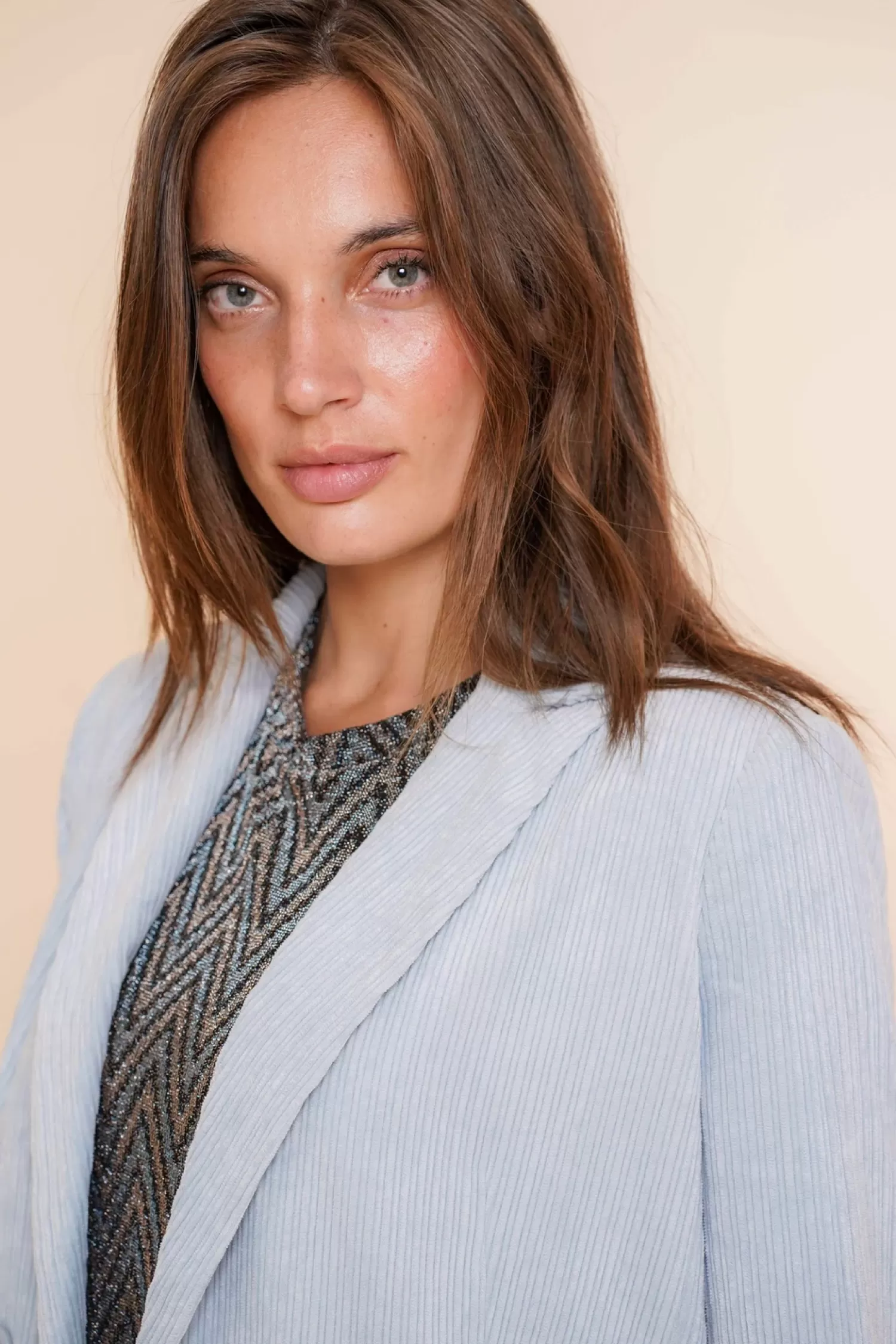 geisha_dames_ribfluwelen_blazer__5-1.webp Geisha Fashion Jasjes & Blazers*Geisha Dames Ribfluwelen Blazer 45518-10 blue