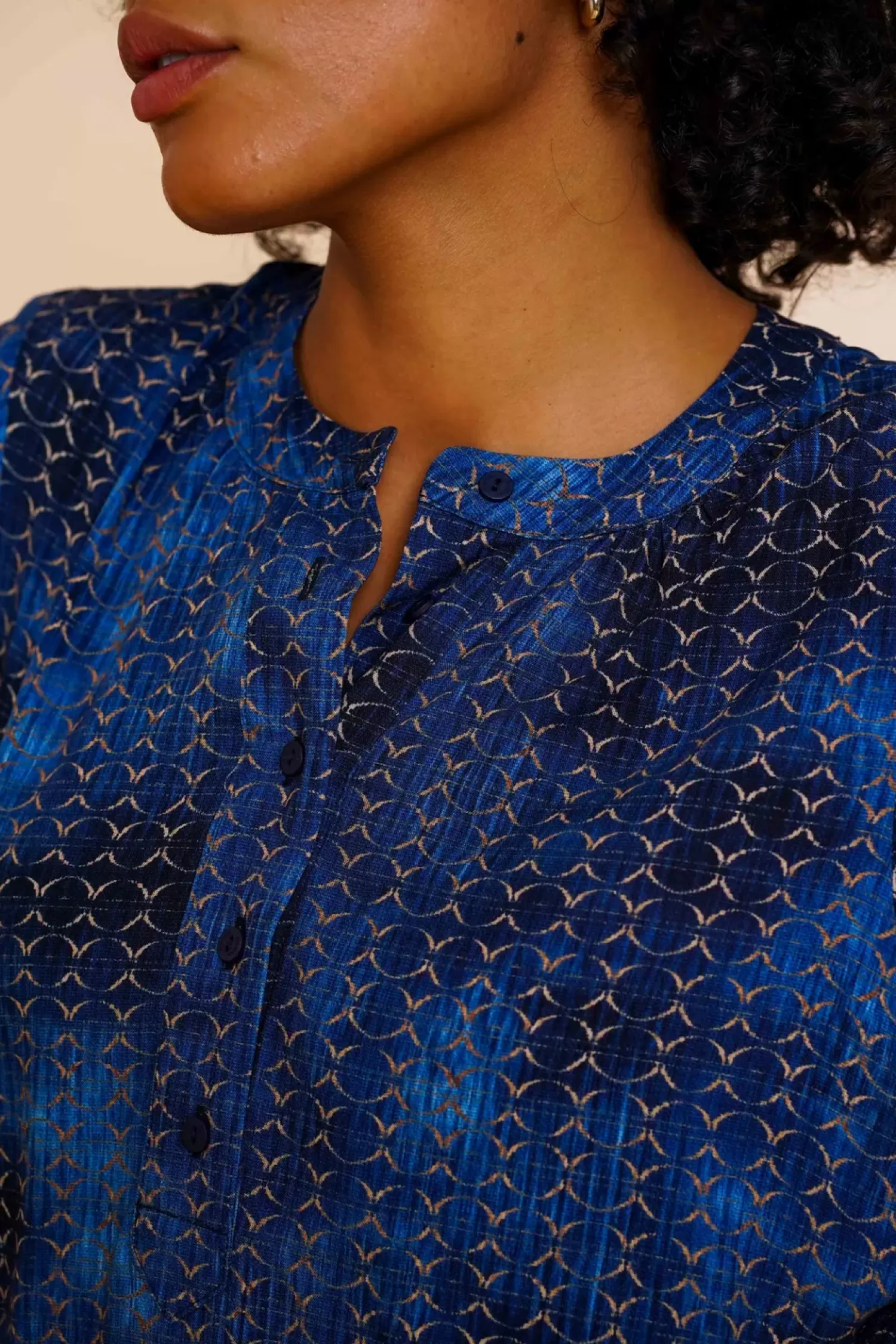 geisha_dames_top_met_allover_print__2.webp Geisha Fashion Tops & T-shirts*Geisha Dames Top Met Allover Print 43681-20 blue