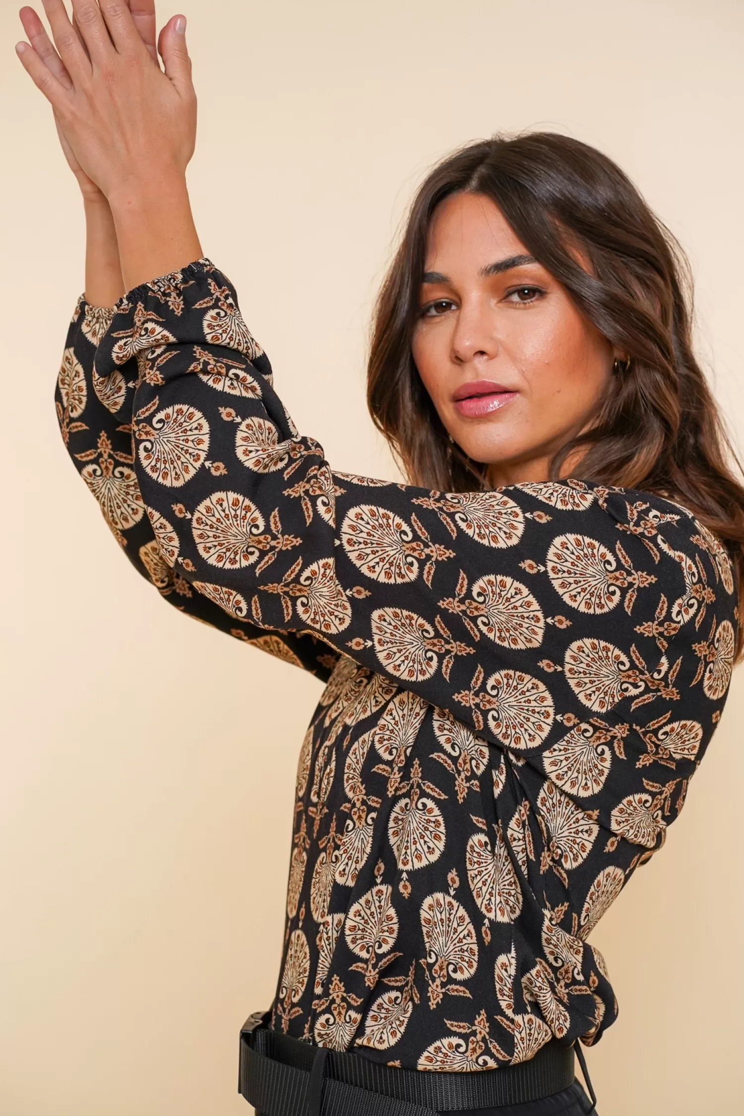 geisha_dames_top_met_print__4.webp Geisha Fashion Tops & T-shirts*Geisha Dames Top Met Print 43561-70 zwart