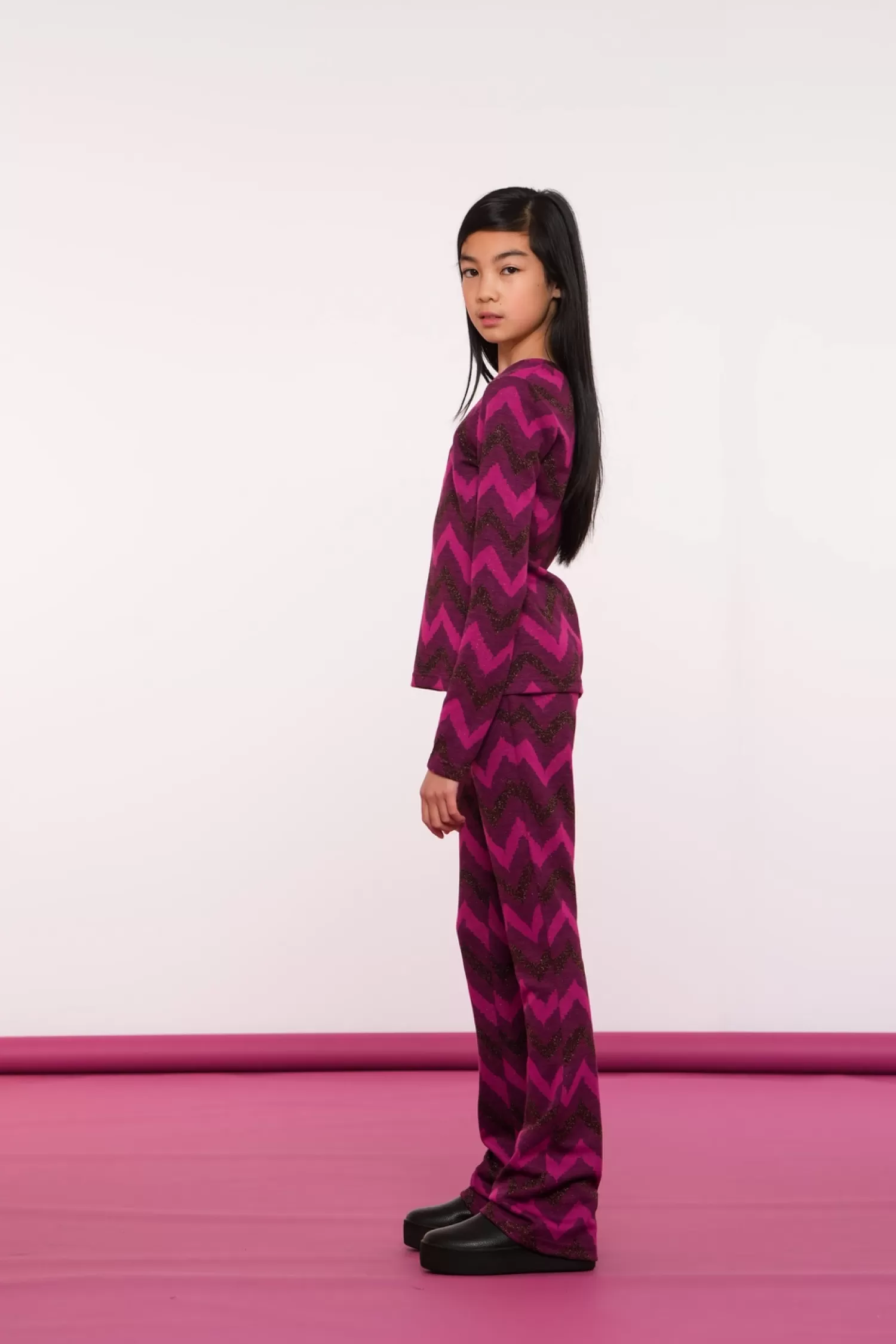 geisha_girls_flare_broek_met_zigzag_print_k_4.webp Geisha Fashion Broeken*Geisha Girls Flare Broek Met Zigzag Print 41668K-20 fuchsia