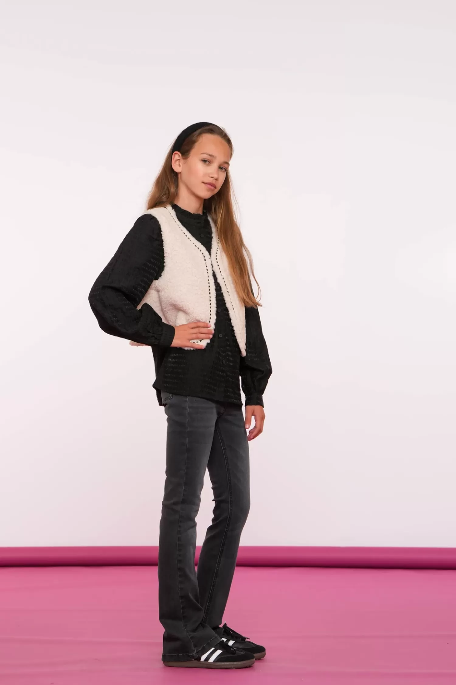 geisha_girls_high_rise_flare_jeans_k_belle_4.webp Geisha Fashion Broeken | Denim*Geisha Girls High Rise Flare Jeans 41601K-50 BELLE black denim